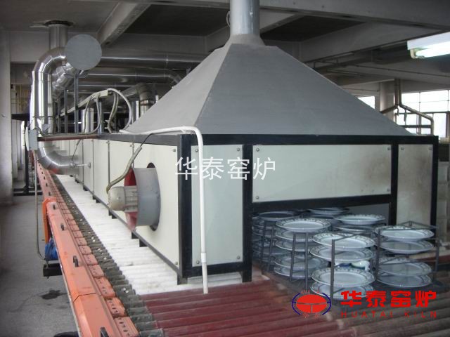 Color baking and color firing roller kiln